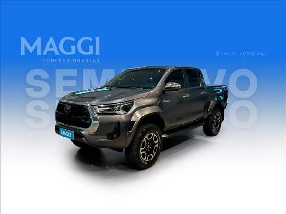 TOYOTA HILUX 2.8 D-4D TURBO DIESEL CD SRX 4X4 AUTOMÁTICO TOYOTA HILUX 2.8 D-4D TURBO DIESEL CD SRX 4X4 AUTOMÁTICO